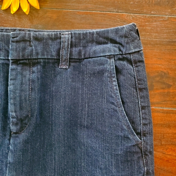 Eddie Bauer Pencil Denim Skirt - Picture 2 of 8